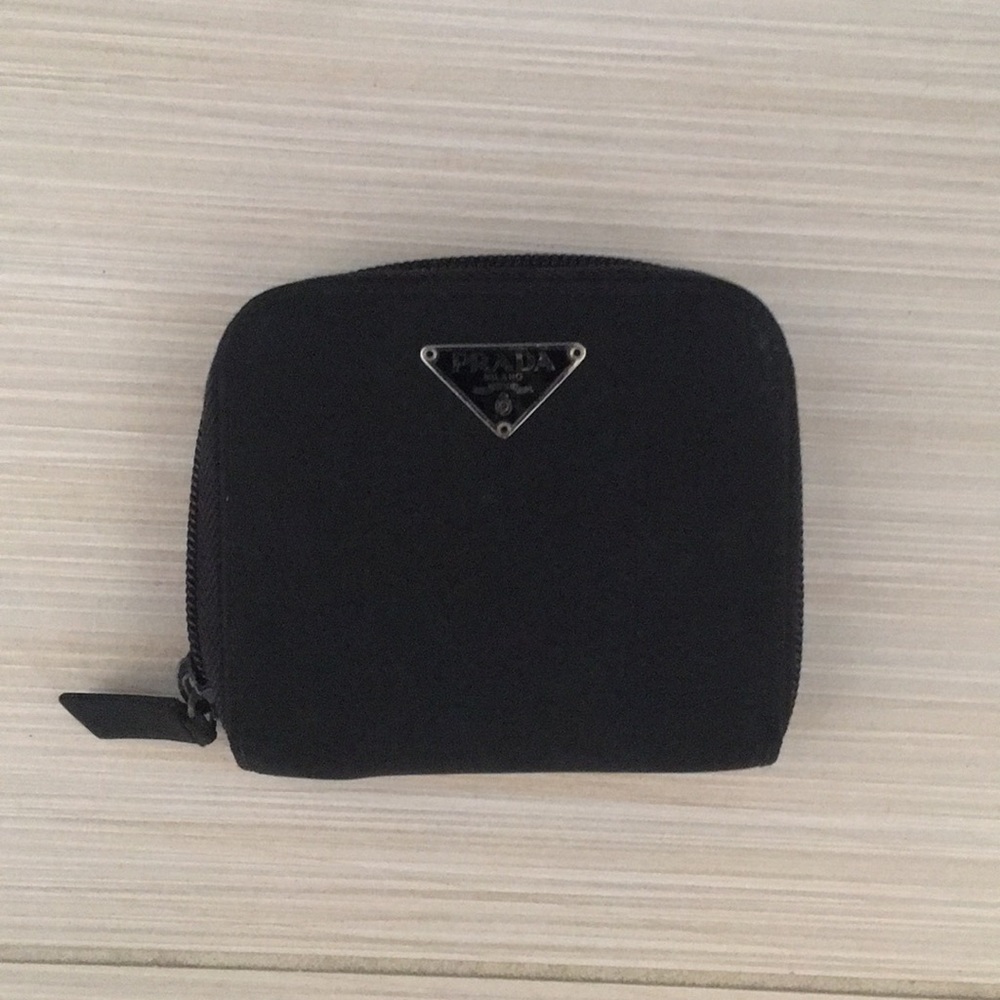 Small black Prada wallet with card and coin holder